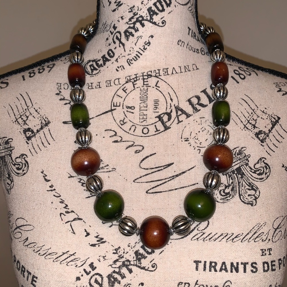 Gorgeous Beaded Necklace